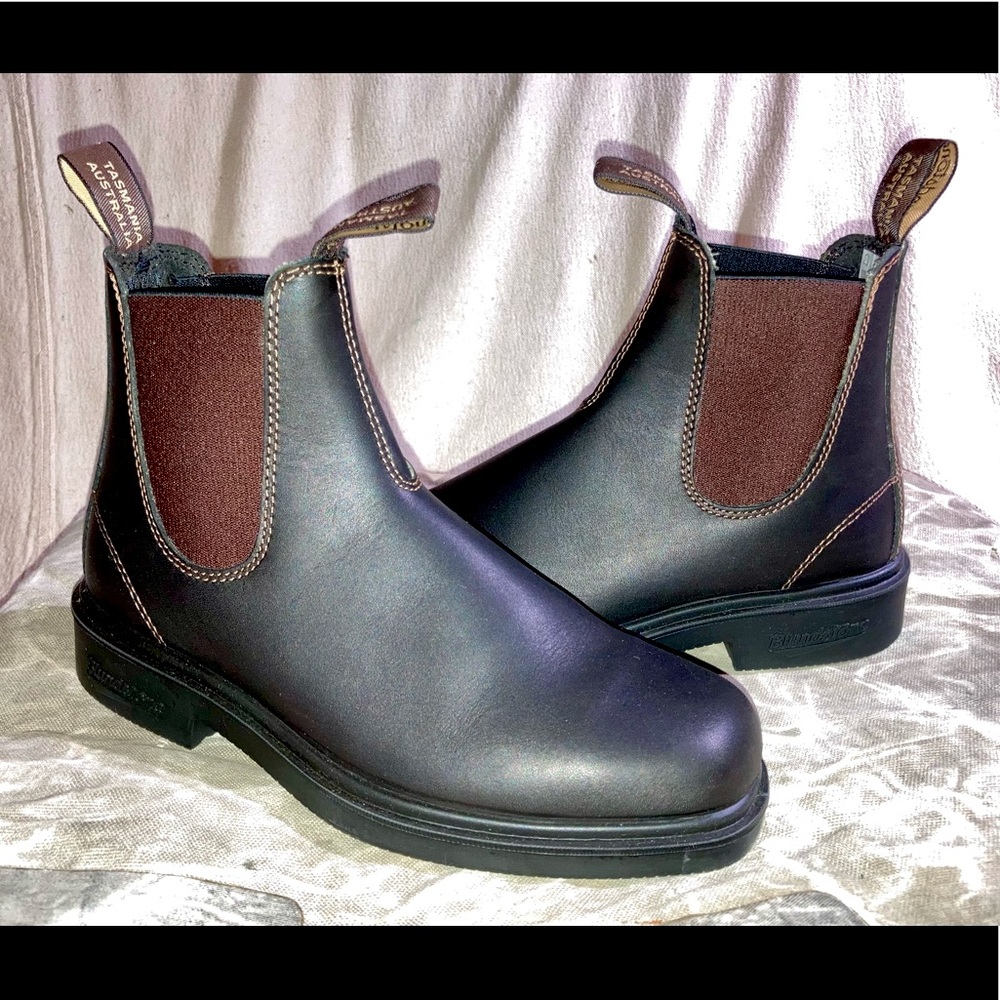 (COPY) NWT - BLUNDSTONE 062 Chisel Toe DRESS BOOT STOUT - unworn - USM 5.5 - 6.5